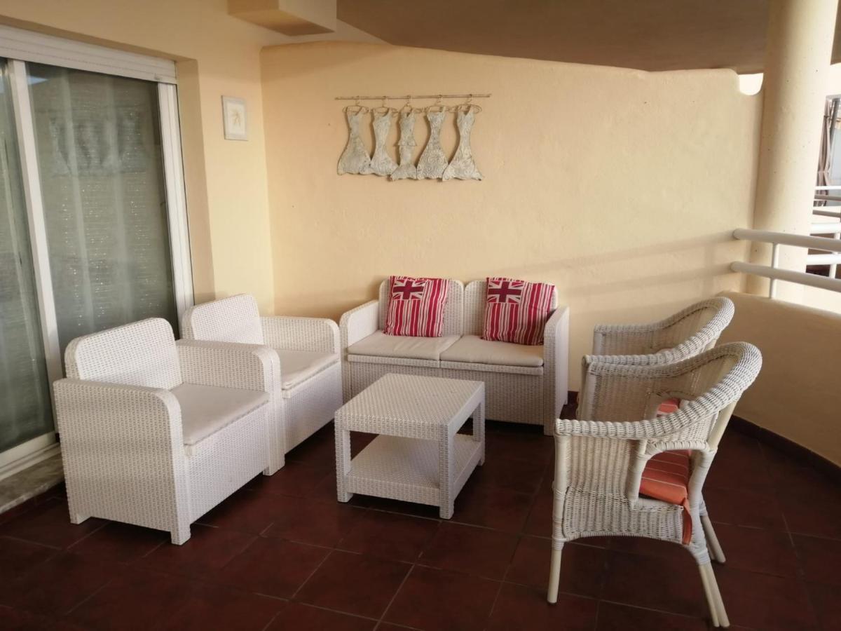 Holidays2Benalmadena Torrequebrada Sea View Front Beach With Pool Parking & Terraces المظهر الخارجي الصورة