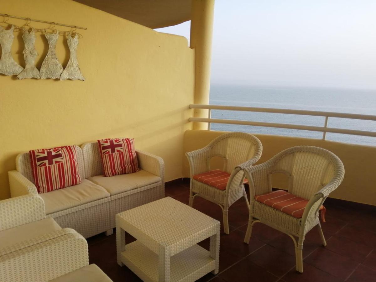 Holidays2Benalmadena Torrequebrada Sea View Front Beach With Pool Parking & Terraces المظهر الخارجي الصورة