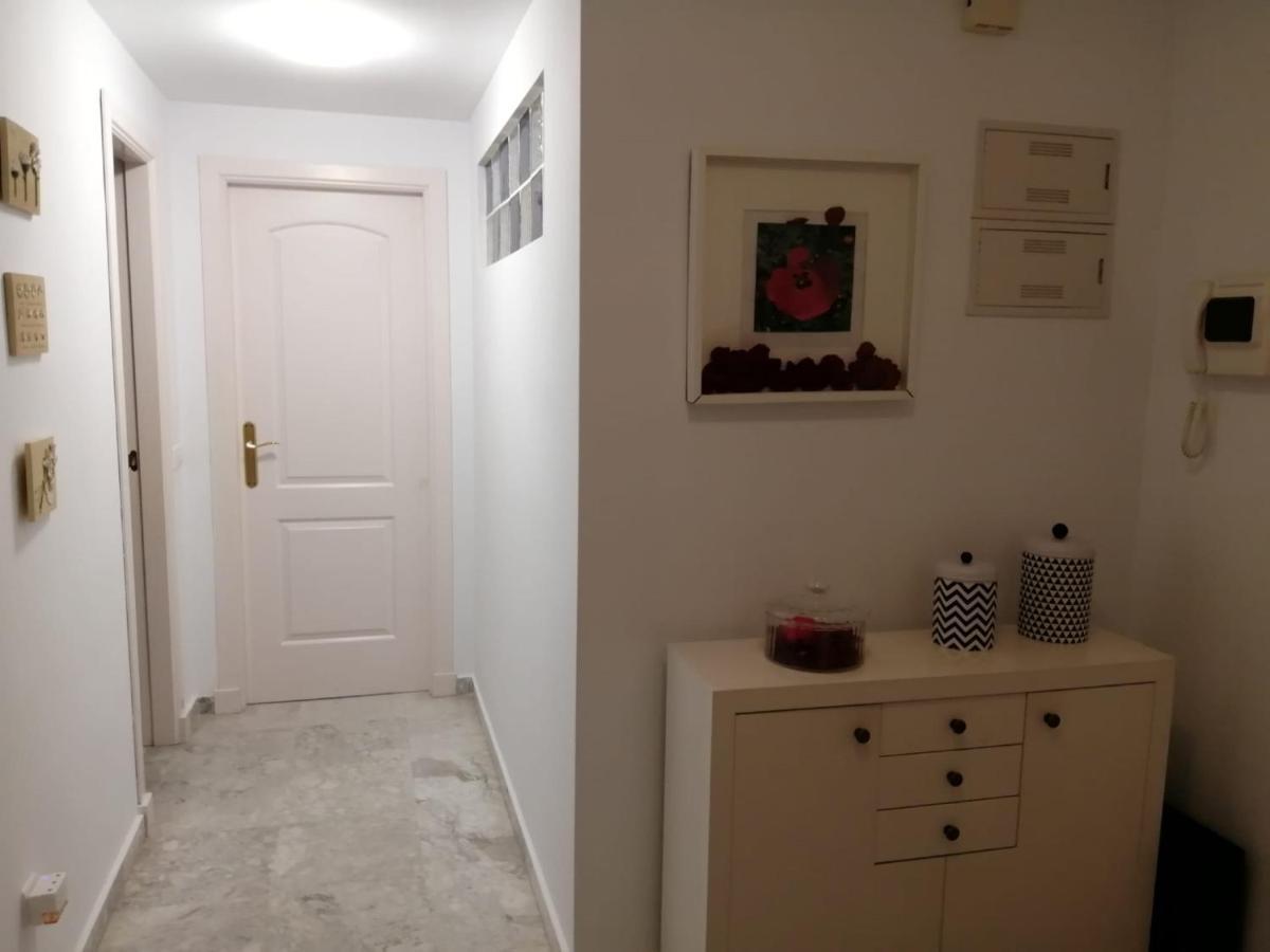 Holidays2Benalmadena Torrequebrada Sea View Front Beach With Pool Parking & Terraces المظهر الخارجي الصورة